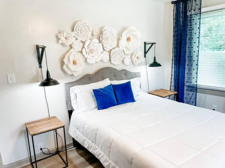 Blue Bungalow W/ Free Golf Cart 1/2 Mi From Square CovingtonCovington  Kültér fotó