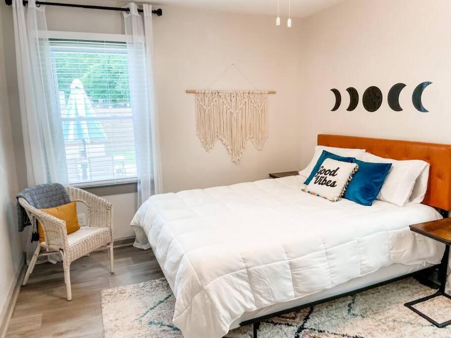 Blue Bungalow W/ Free Golf Cart 1/2 Mi From Square CovingtonCovington  Kültér fotó