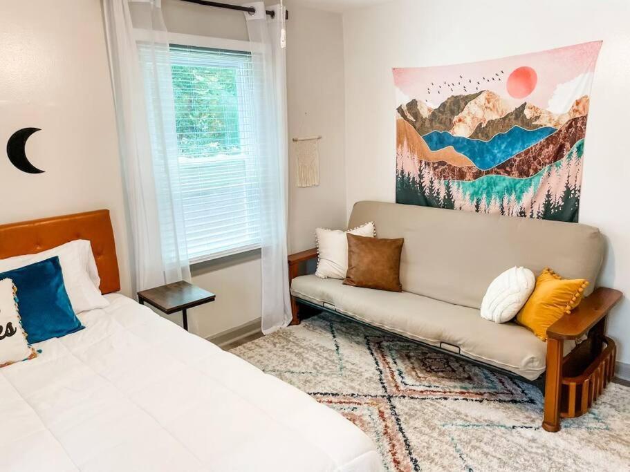 Blue Bungalow W/ Free Golf Cart 1/2 Mi From Square CovingtonCovington  Kültér fotó