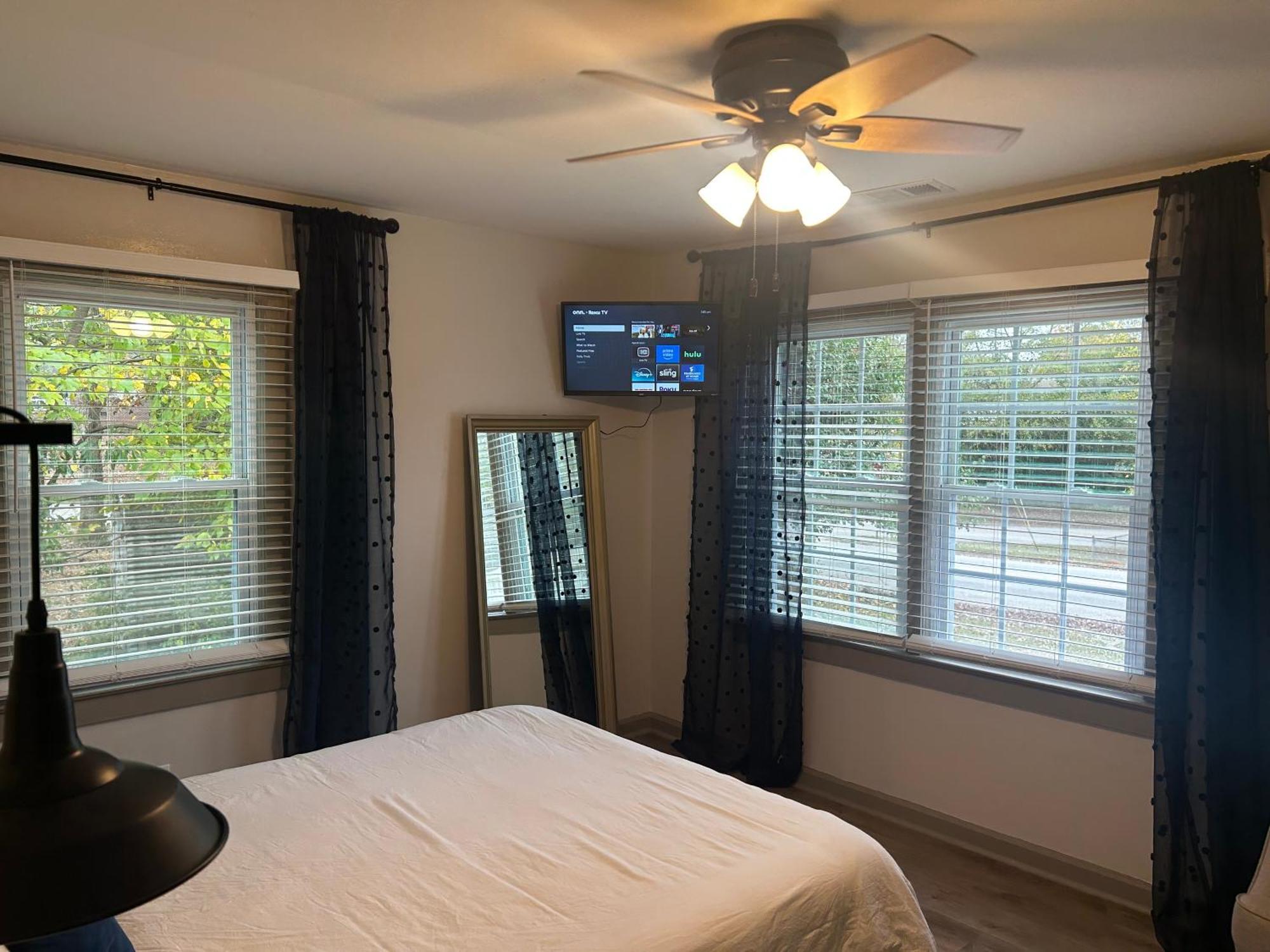 Blue Bungalow W/ Free Golf Cart 1/2 Mi From Square CovingtonCovington  Kültér fotó